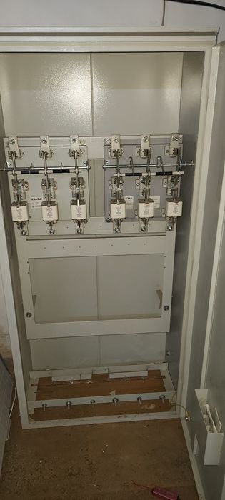 Электрический шит