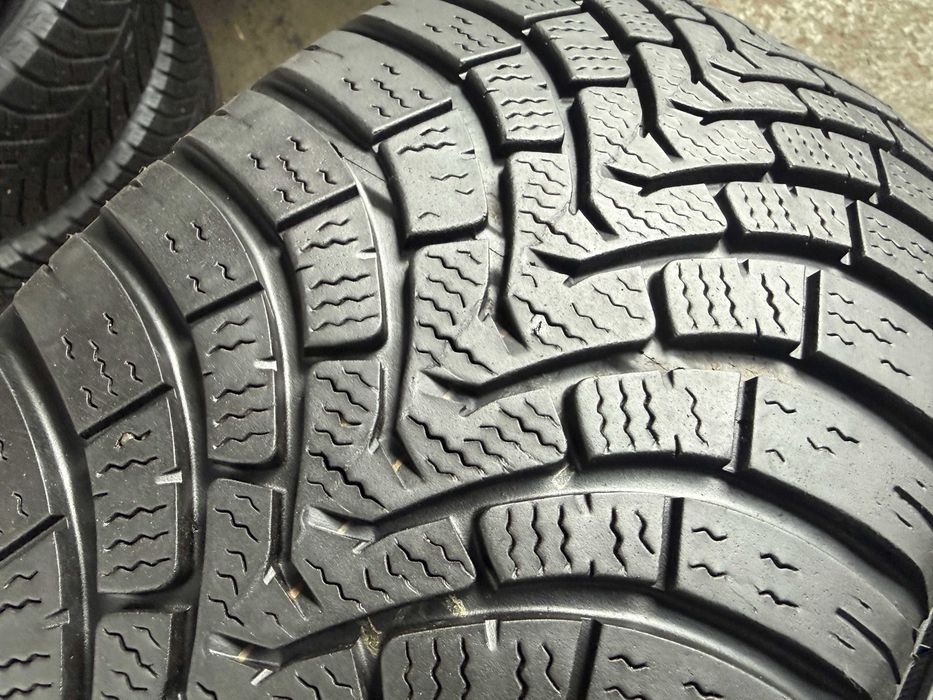 # Anvelope Iarna 205/60 R15 - stoc depozit