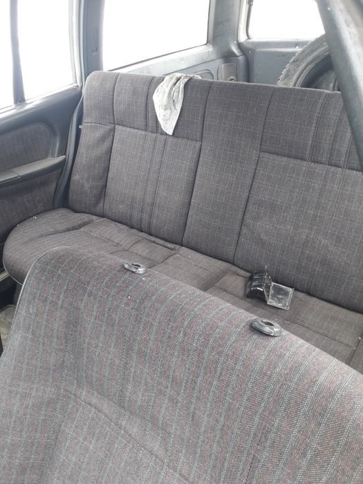 Продаю машину opel omega
