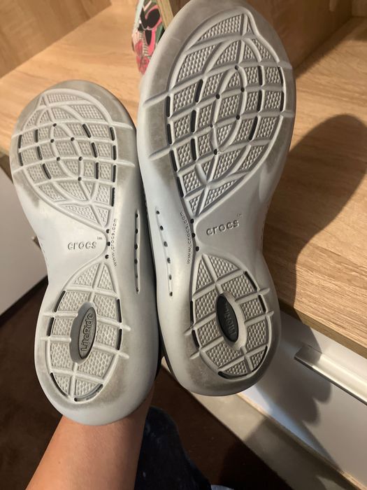 Маратонки Crocs от гума дишащи