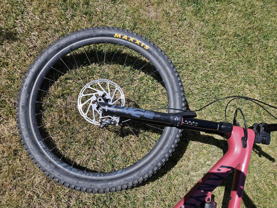 Canyon Spectral CF7