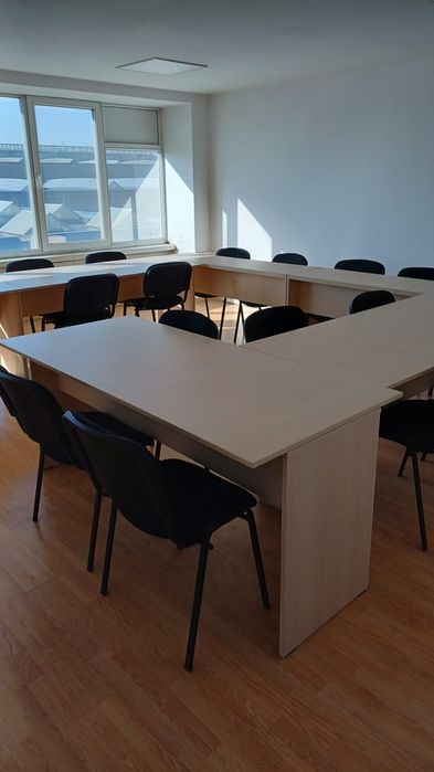 Închiriem 2 birouri x 40 mp împreună sau separat et.4/4 clădirea APIA,