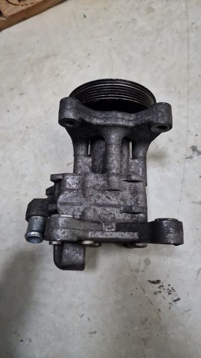 Pompa servo direcție luk bmw x5 e70 x6 e71 cod 6781008