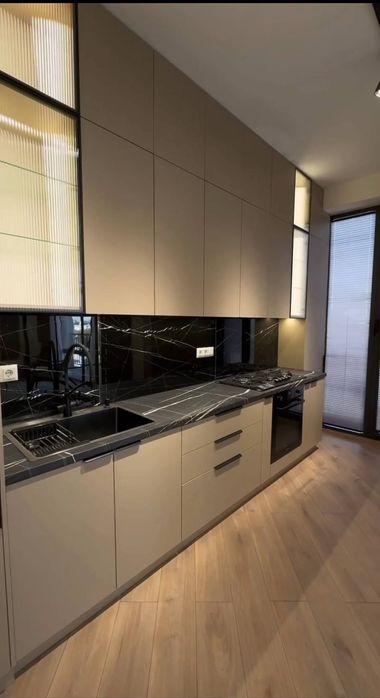 Via port Продается 3 комнатная квартира ремонт ресторан Caravan