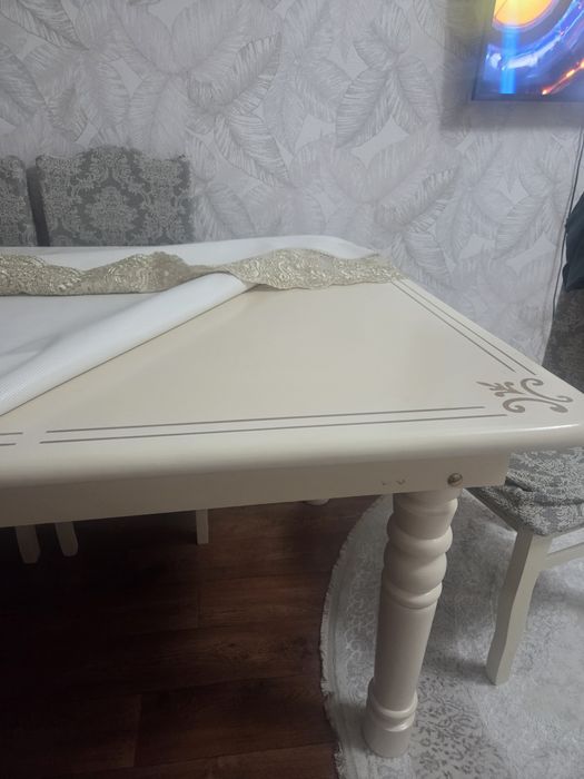 Продам стол раздвижной!
