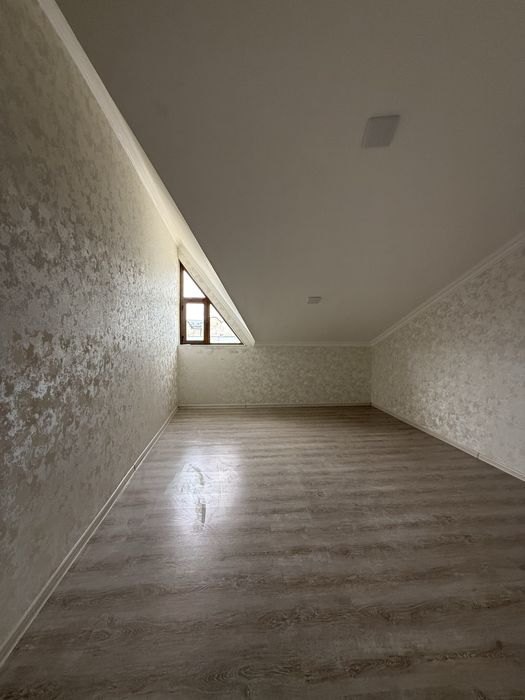 Срочно продаётся 2-сотих 5-комн участка в Сергели Ханабад