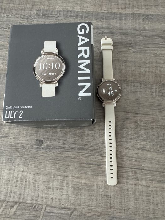 Garmin Lily 2 smartwatch in garantie