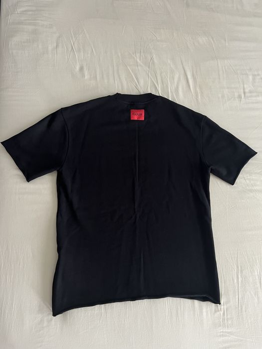 HUGO Boss • М Size • Комплект къси панталони и тениска • Черно • Памук