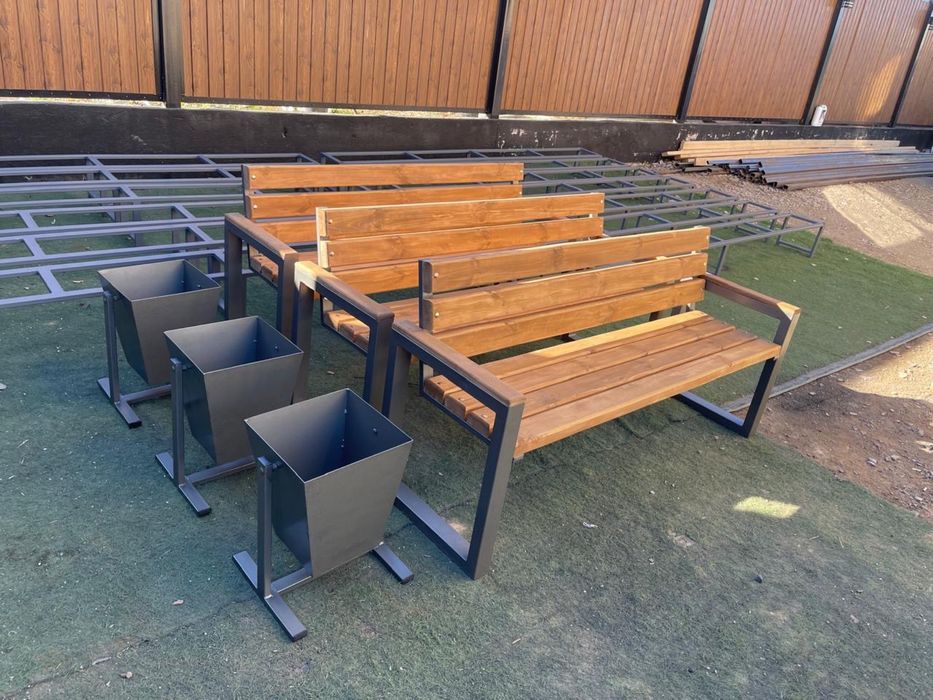 Лавочки урны.