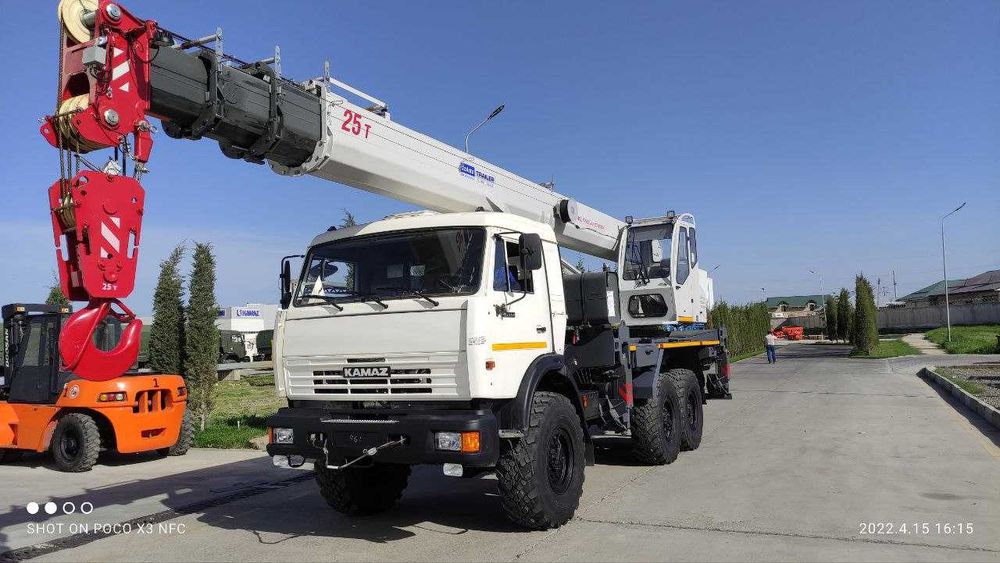 Продаётся Автокран полноприводный КАМАЗ Вездеход 6х6  25 тонна
