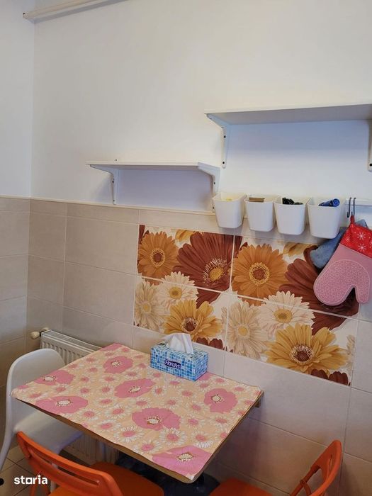 apartament 3 camere de inchiriat metrou Pacii - Preciziei - bloc nou