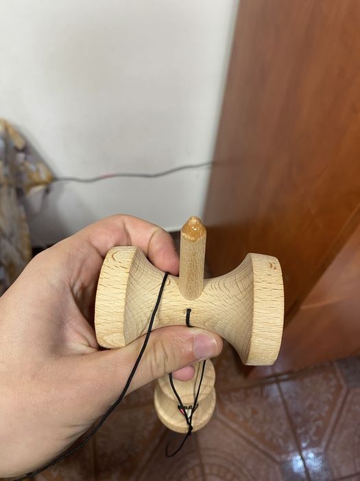 kendama krom strogo