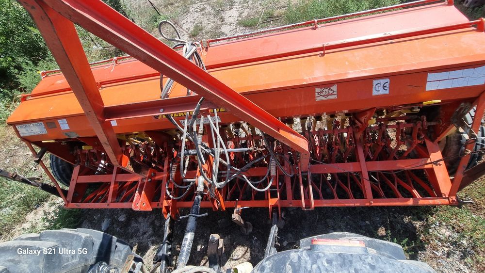 Продам турецкую сеялку BOZKURT 3.6 м