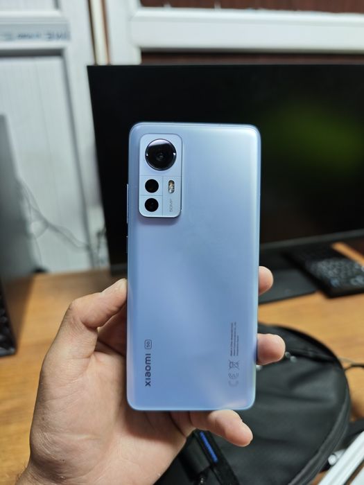 Xiaomi 12 8/256 состояние 9/10 глобалка