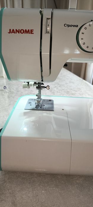 Швейная машина Janome Diva