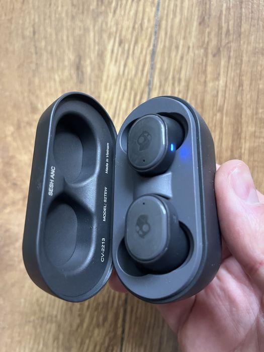 Casti bluetooth skullcandy