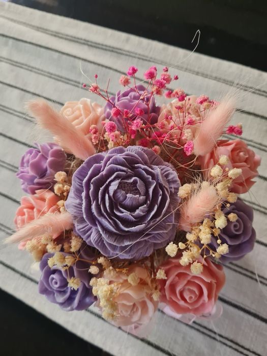 Букет от ароматни сапунени цветя