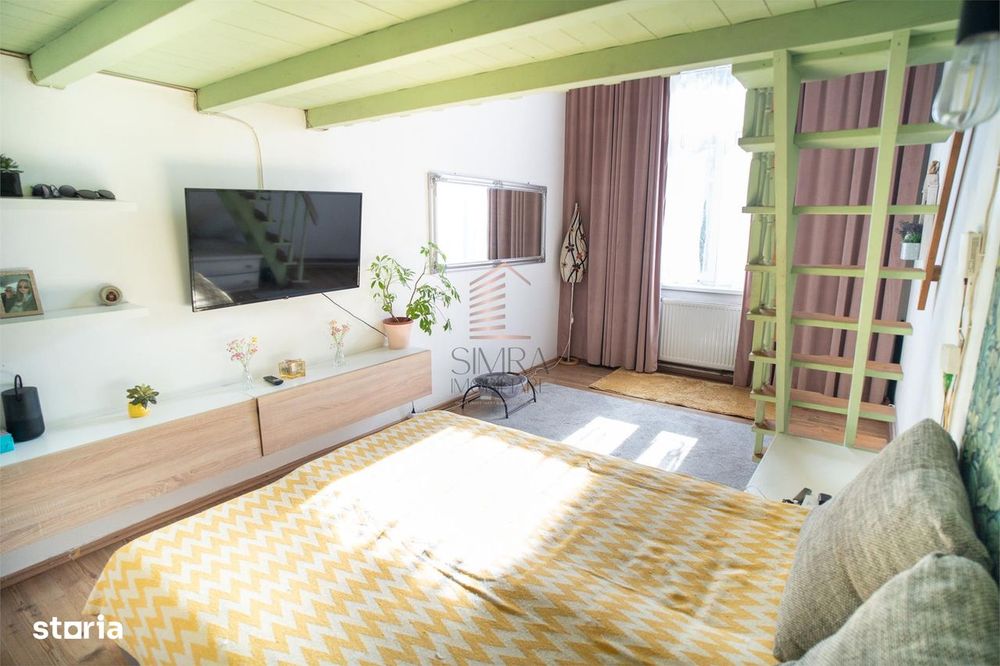 Casa la curte comuna pe str. Ady Endre