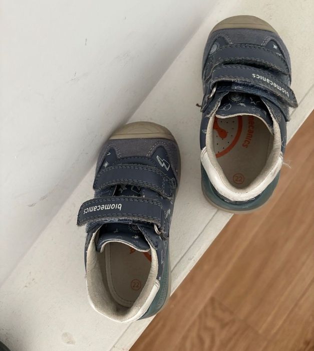 Pantofi Biomecanics marimea 22 piele copii
