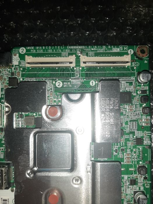 Sursa și placa de baza LG65UN71003LB