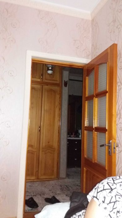 Продам   квартиру  на   кара  камыше  2\1  через   дорогу   парк