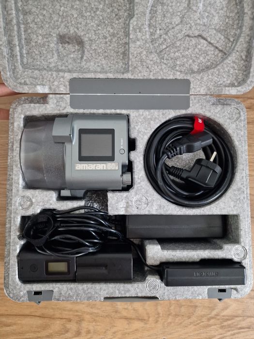 LAMPA LED Aputure Amaran COB 60d S Lampa LED Daylight 65W