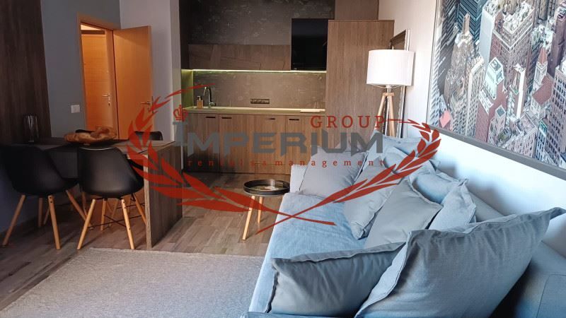 Дава се под наем Двустаен апартамент в Варна, Бриз - 58 кв.м за 797.64 € - Снимка #1