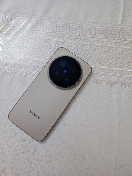 Vivo x300pro продам