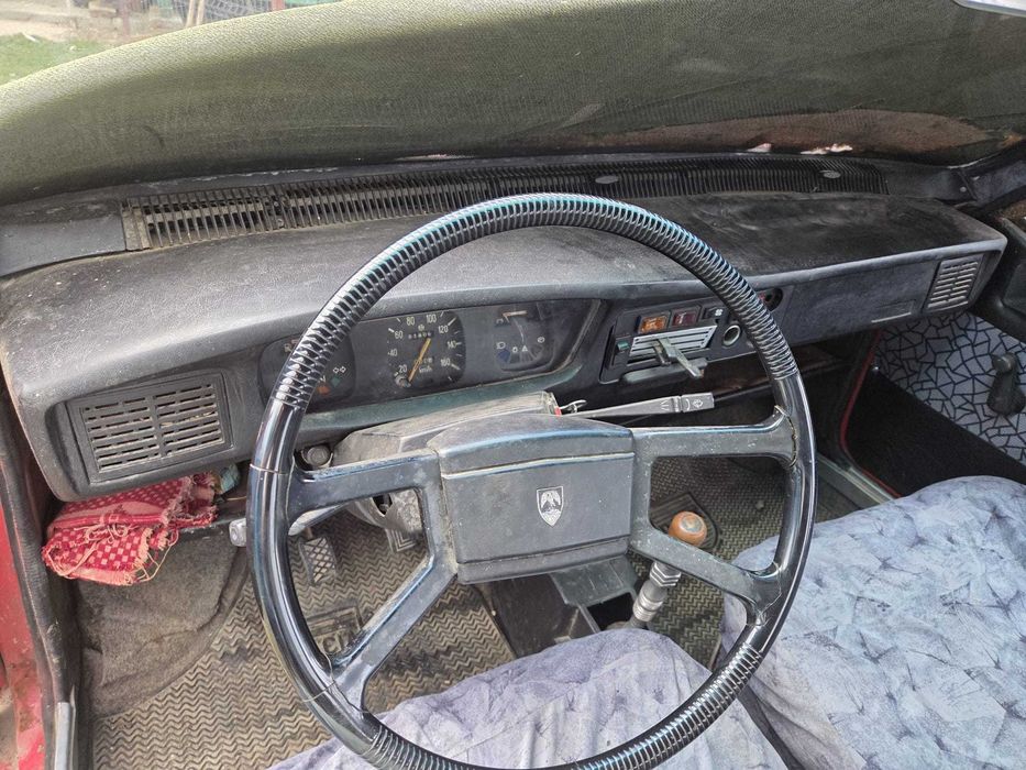 Mașina Dacia 1310