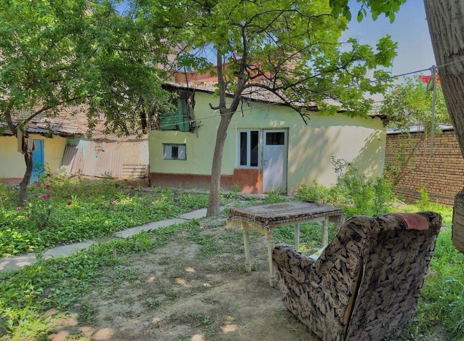 Продается дом с уникальным расположением