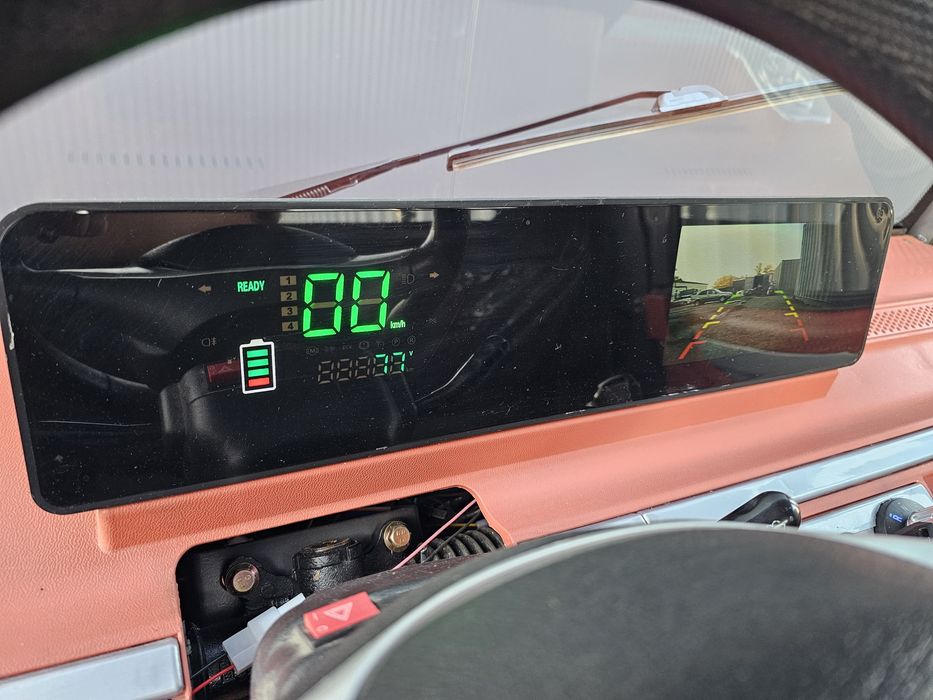 Электро-трицикл с кабиной