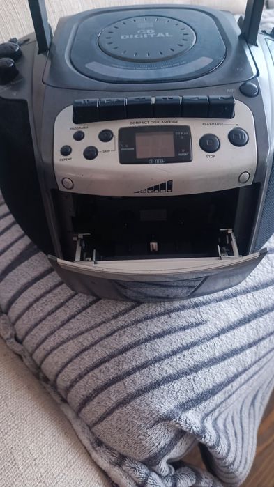 Касетофон Сиди и радио