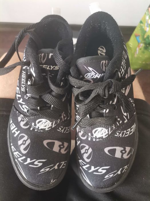 Heelys adidași cu roata