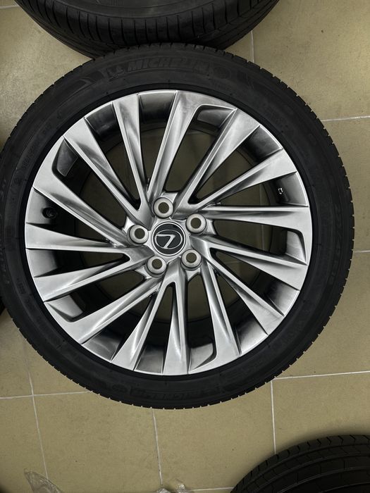 Комплект колес LEXUS ES R18