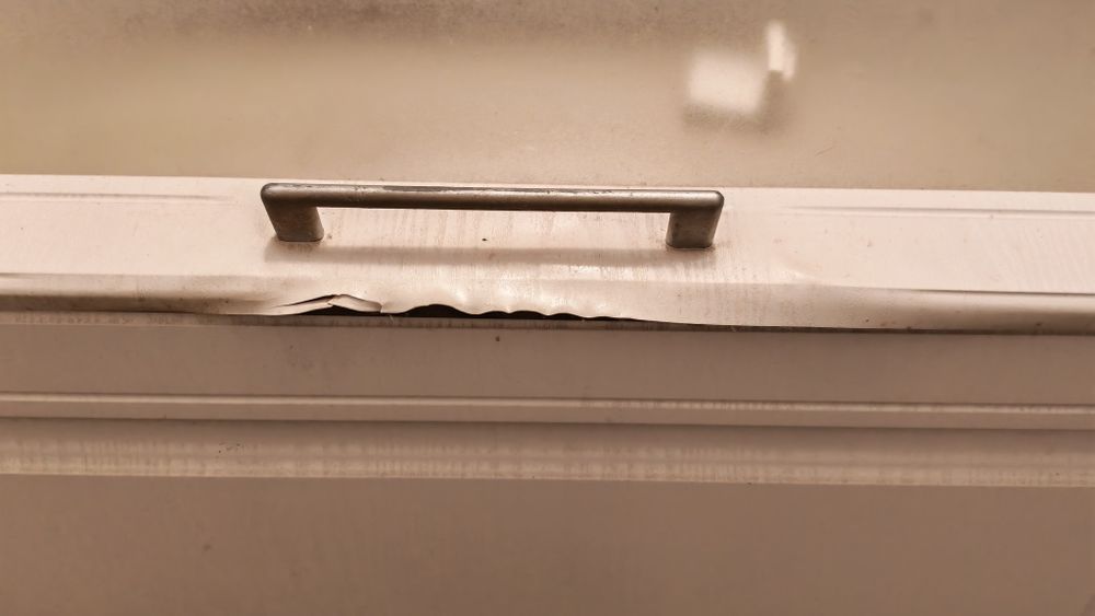 Шкаф кухонный навесной