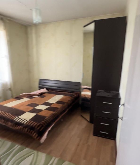 Продам спальный гарнитур