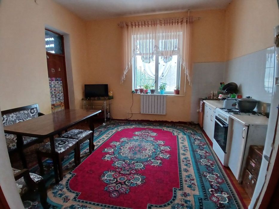 Tayyor 6 sotix uy. Barcha jixozlari bilan sotiladi. Krediti yo'q.