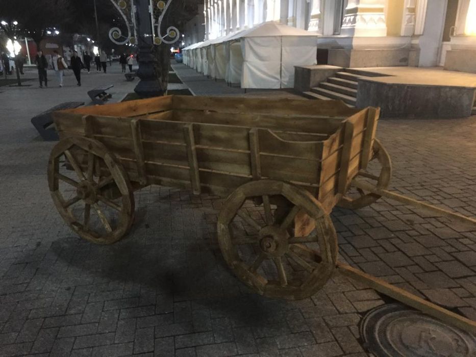Деревянная телега