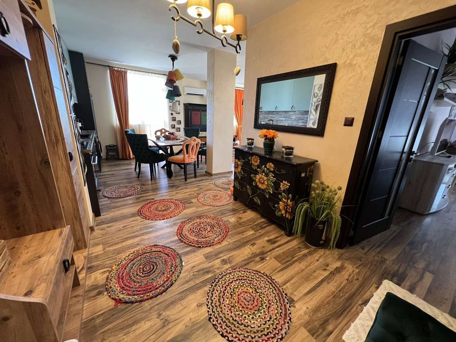 Топ апартамент в Сандански