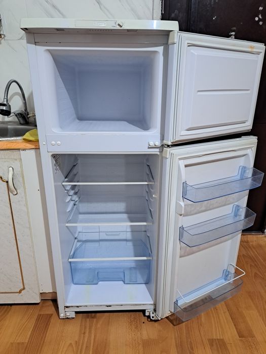 Продам холодильник рабочий
