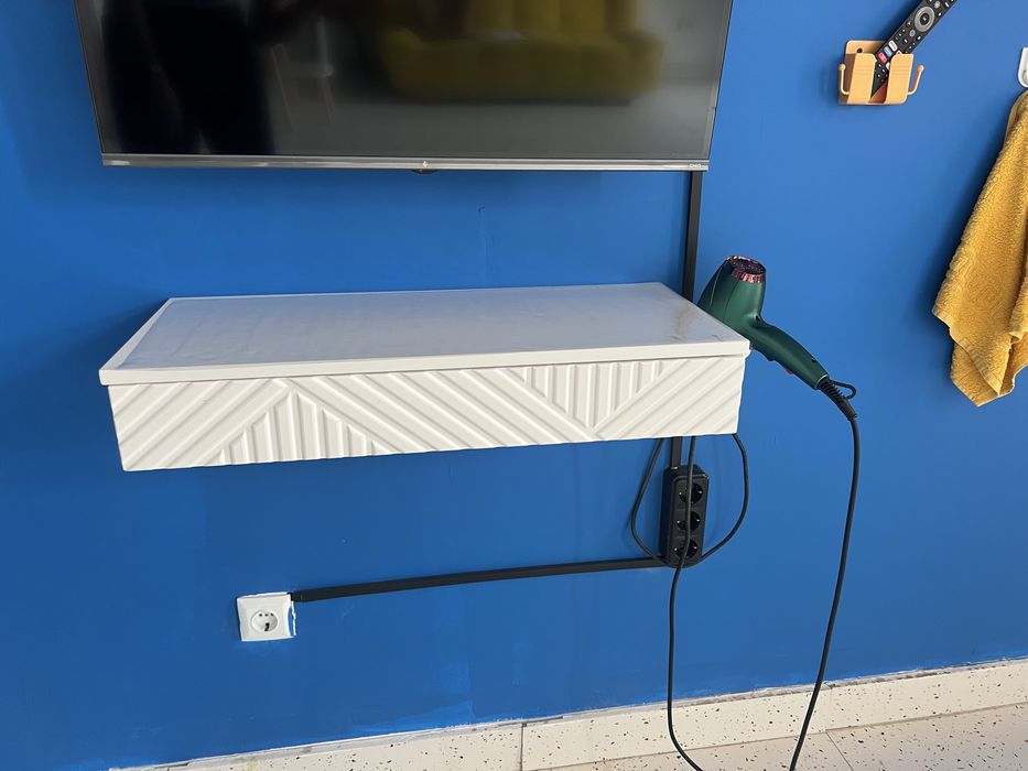 Навесная тумба белая