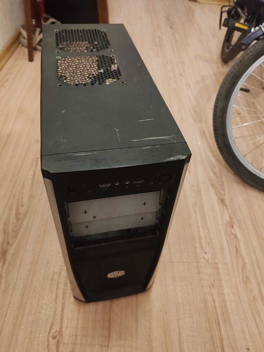 Корпус Cooler Master Mid Tower ATX