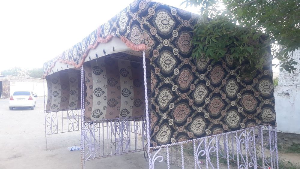 Той мерекеге шертек.