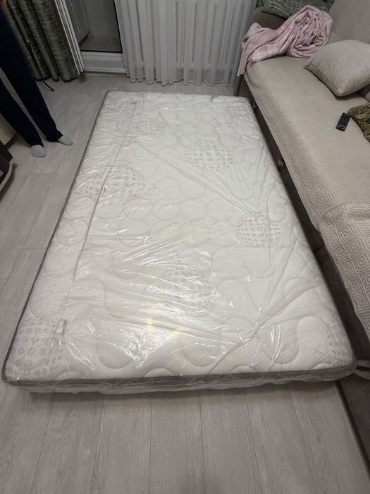 Продам матрас новый