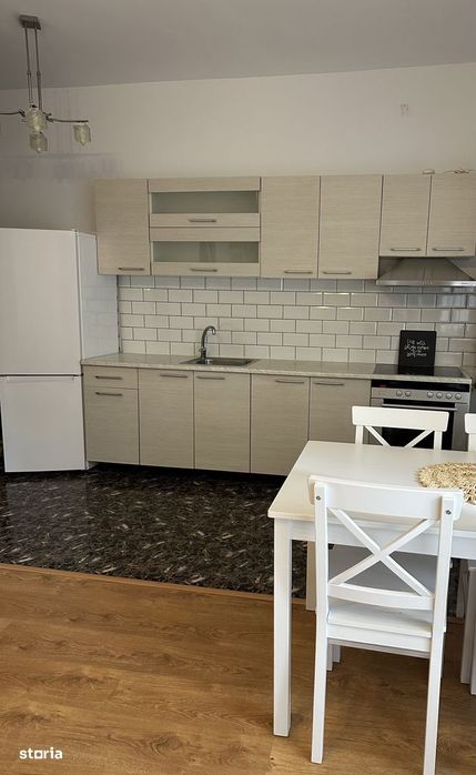 Apartament 2 camere de închiriat!