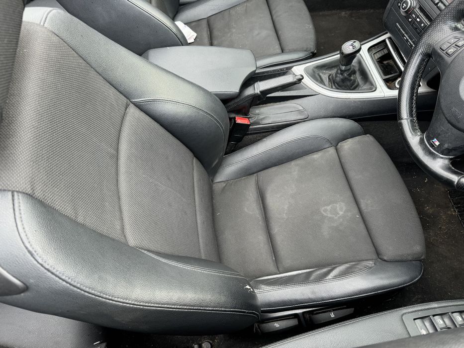Продаваме на части бмв е88 120д 177кс bmw e88 120d 177hp