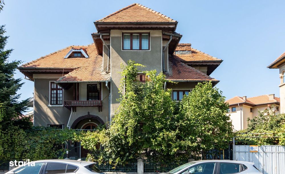 Apartament in vila de vanzare în zona Kiseleff, curte 241 mp