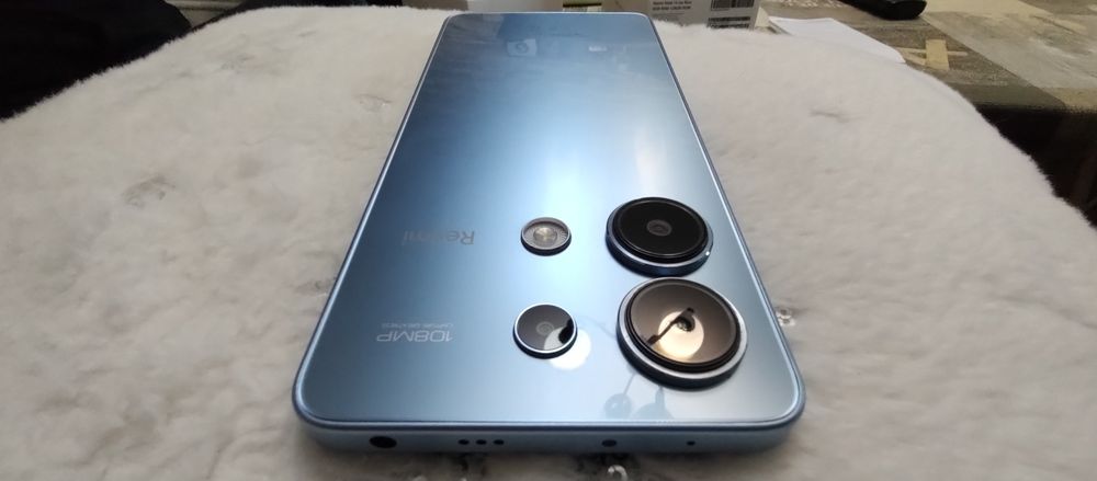 Xaomi redmi note13 с гаранция!