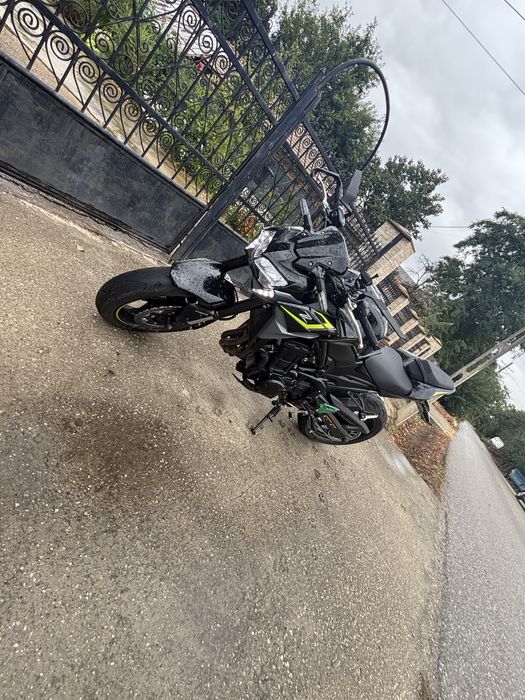 Kawasaki z900 an 2024 achizionat martie 2025