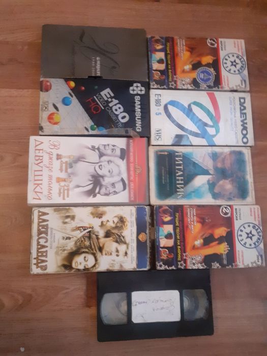 Продам кассеты,фильм